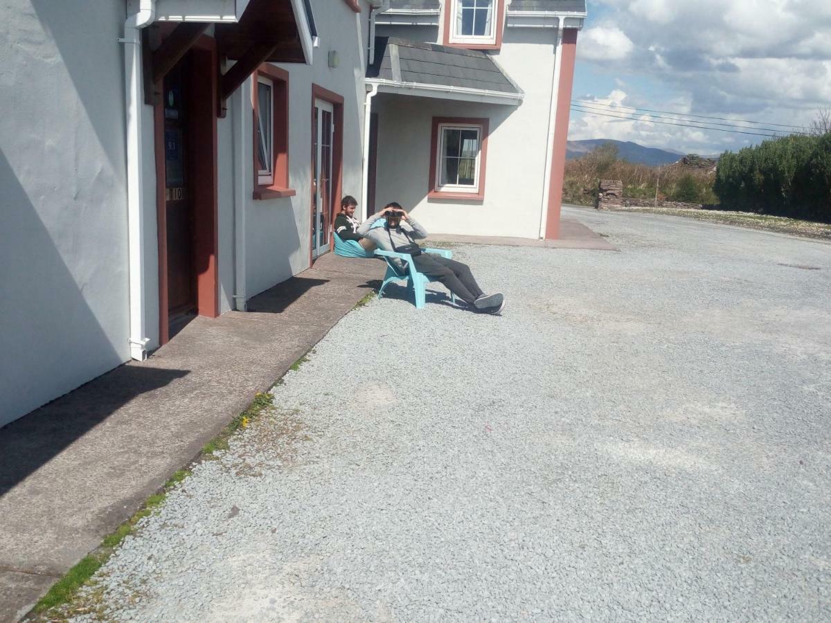 The Skellig Lodge & Hostel バリンズケリグス エクステリア 写真